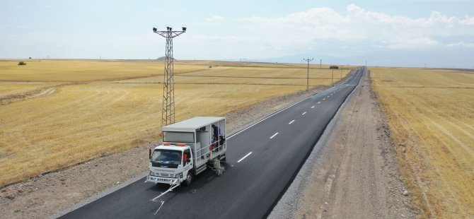 Kemer Yolu Çizgileri Çekilerek Hizmete Açıldı