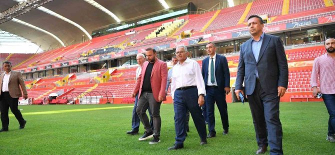 Başkan Büyükkılıç: “Kayseri, millilerimizi heyecanla bekliyor”