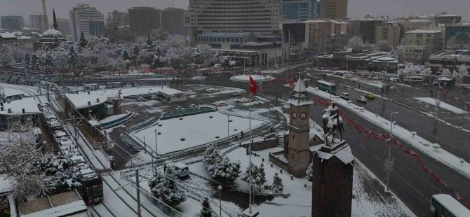 Kayseri'de eğitime kar engeli!