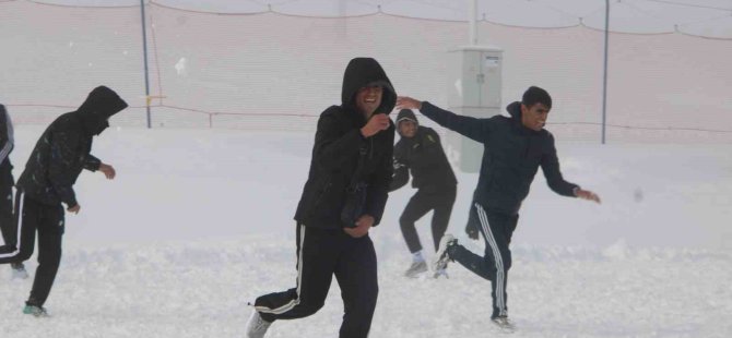 Iraklı Türkmenler, Erciyes’te ilk defa kar görünce türkü söylediler