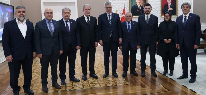 Büyükkılıç ve AK Parti Kayseri Heyetinden Sağlık Bakanı Prof. Dr. Memişoğlu'na Ziyaret