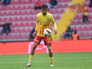 Kayserispor’da devre arası transfer döneminde 2 futbolcu ayrıldı