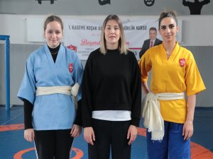 Türkiye'nin ilk 'kuşak güreşi' antrenörleri, Kayseri'de yetişiyor