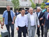 Mustafa Yalçın’ın 100 Apartmana 100 Kütüphane uygulaması