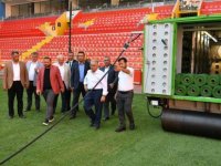 Kayserispor RHG Enertürk Enerji Stadyumu’nda çim serme yenileme çalışmalarında sona gelindi