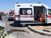 Turgut Reis Mahallesinde Ambulansla otomobil çarpıştı: 6 yaralı