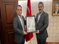 KAYSERİ BİNA YÖNETİMLERİ DERNEĞİ BAŞKANI DUYGUN AK PARTİ TEŞKİLATINI ZİYARET ETTİ