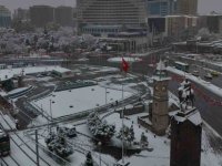 Kayseri'de eğitime kar engeli!