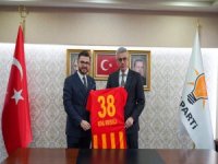 Memişoğlu:“Cumhurbaşkanımızla Oynayacağımız Maçta Kayserispor Formasını Giyeceğim"